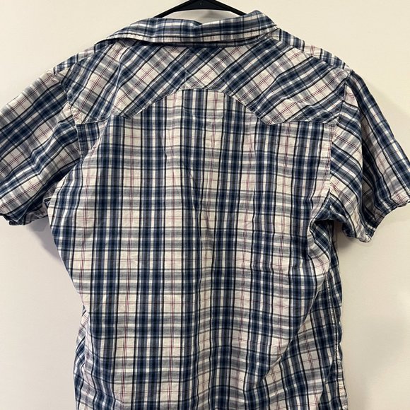 Plaid Short-Sleeve Button-down - Picture 2 of 3
